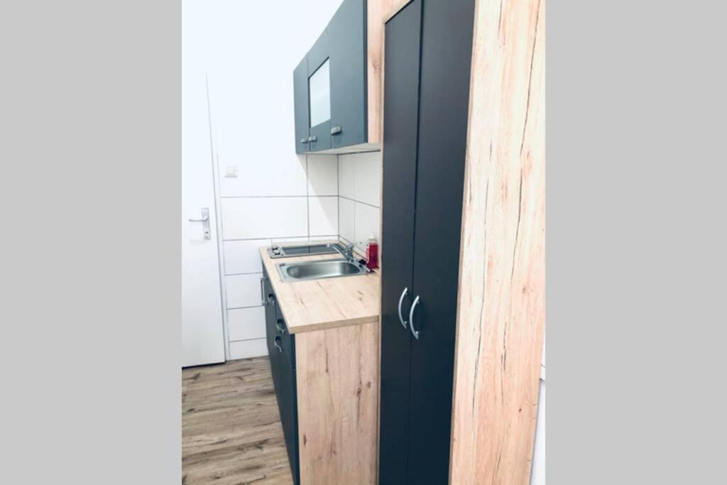 Gemuetliche Wohnung Wien Stadthalle 外观 照片
