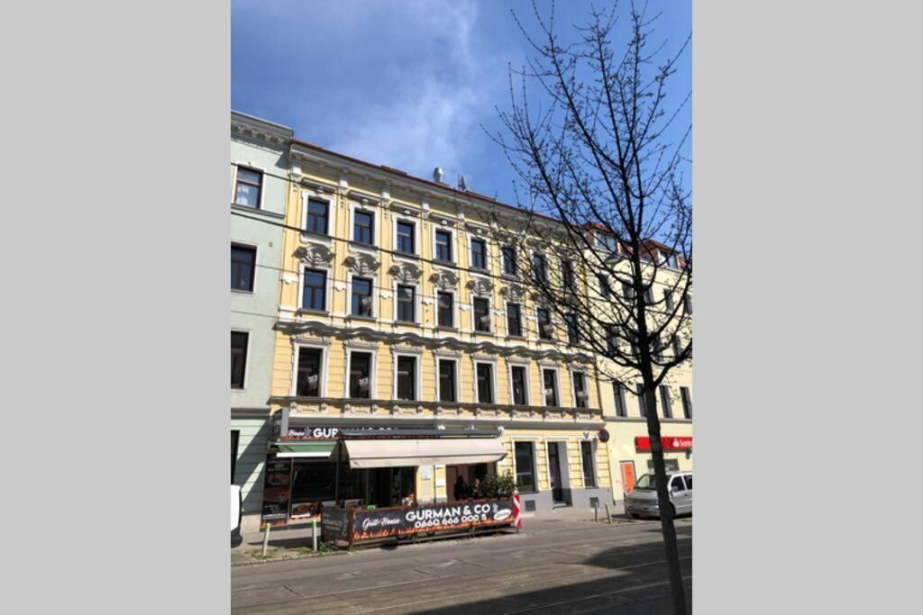 Gemuetliche Wohnung Wien Stadthalle 外观 照片